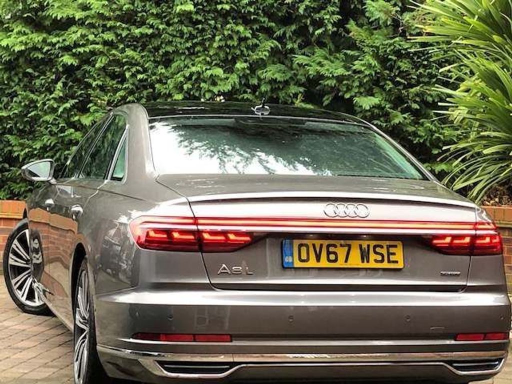 Audi A8 3.0 TDI V6 50 Tiptronic quattro MEGA SPEC....COST NEW 113,000