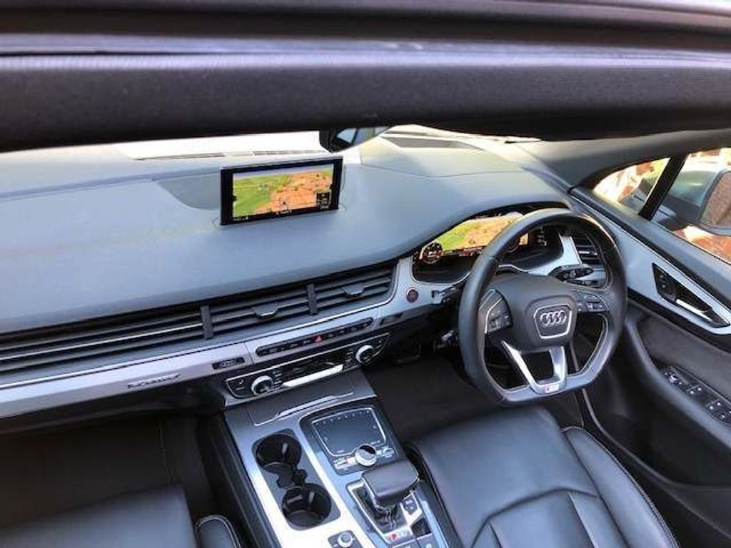 Audi SQ7 4.0 TDI V8 Tiptronic quattro 1 OWNER PAN ROOF TRAILER PACK