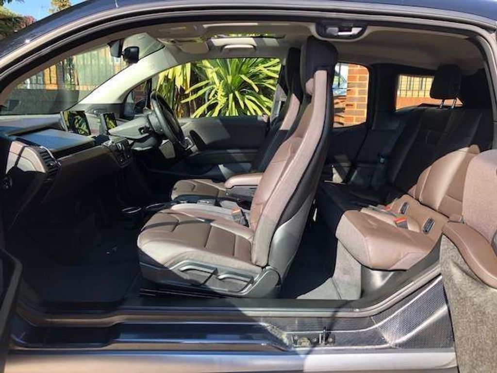 BMW i3 33kWh S Auto 1 OWNER MEGA SPEC COST NEW 46,500