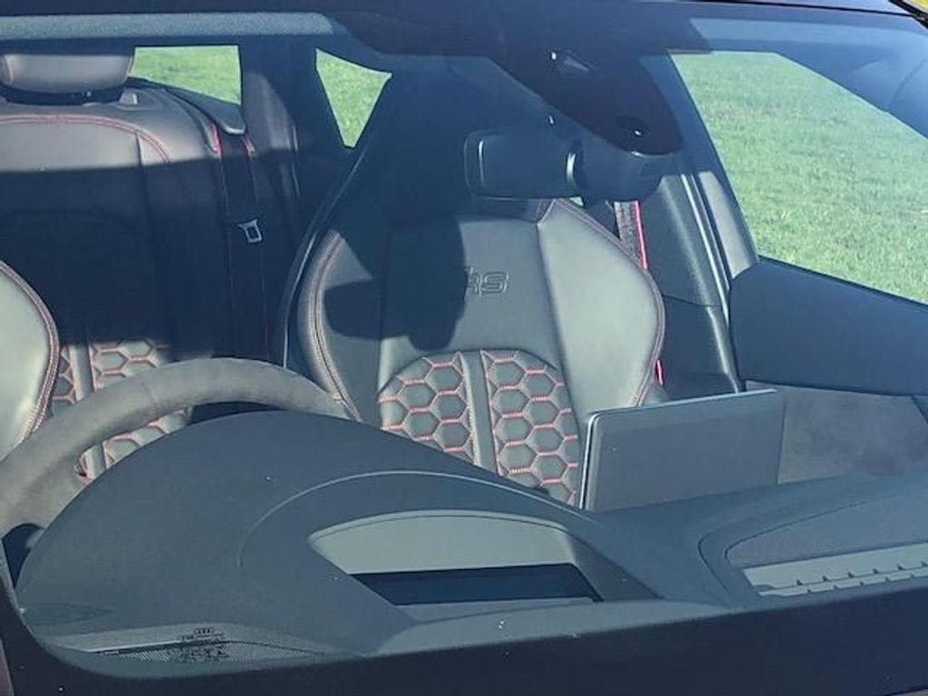Audi RS4 Avant 2.9 TFSI Avant Tiptronic quattro 450PS MEGA SPEC...LAUNCH MODEL