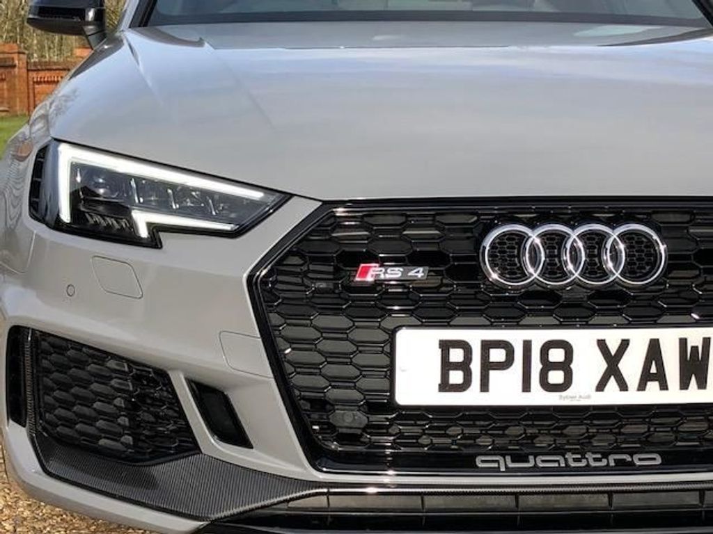 Audi RS4 Avant 2.9 TFSI Avant Tiptronic quattro MEGA BIG SPEC. CERAMIC BRAKES