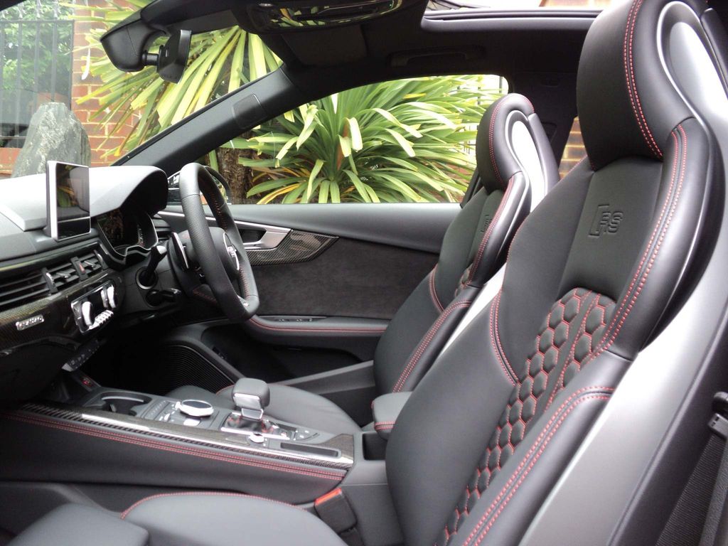 Audi RS4 Avant 2.9 TFSI Avant Tiptronic quattro MEGA BIG SPEC. CERAMIC BRAKES