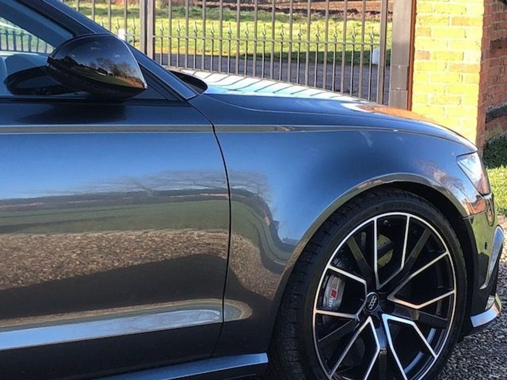 Audi RS6 Avant 4.0 TFSI Performance Avant Tiptronic quattro COST NEW �116,000 CERAMICS B&O
