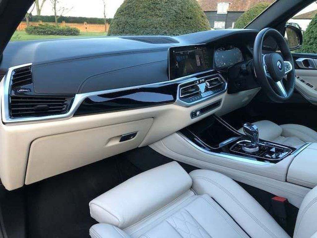 BMW X5 3.0 M50d Auto xDrive MEGA BIG SPEC COST NEW 84,000