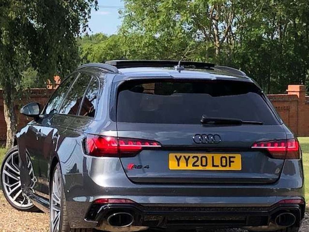 Audi RS4 Avant 2.9 TFSI V6 Vorsprung Avant Tiptronic quattro MEGA HIGH SPEC. DELIVERY MILES