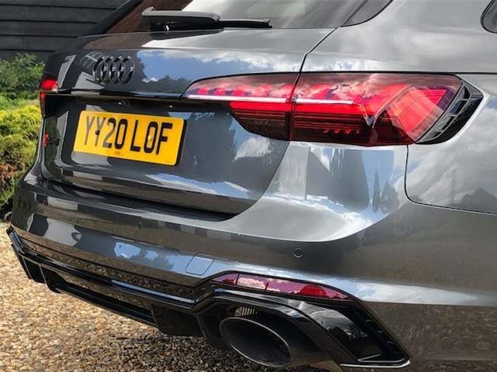 Audi RS4 Avant 2.9 TFSI V6 Vorsprung Avant Tiptronic quattro MEGA HIGH SPEC. DELIVERY MILES
