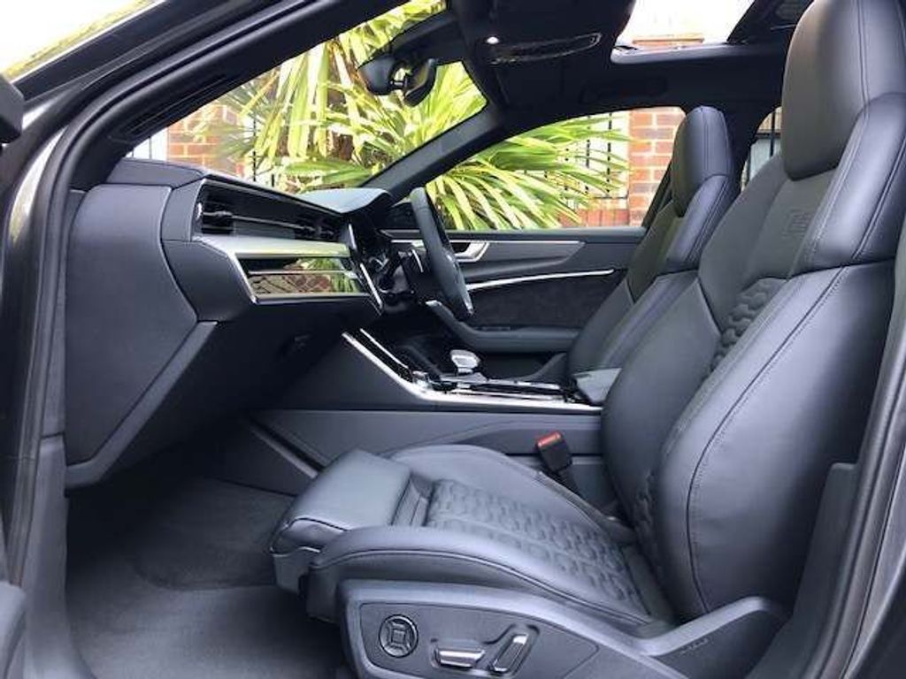 Audi RS6 Avant 4.0 TFSI V8 Vorsprung Avant Tiptronic quattro MEGA BIG SPEC....TRAILER HITCH