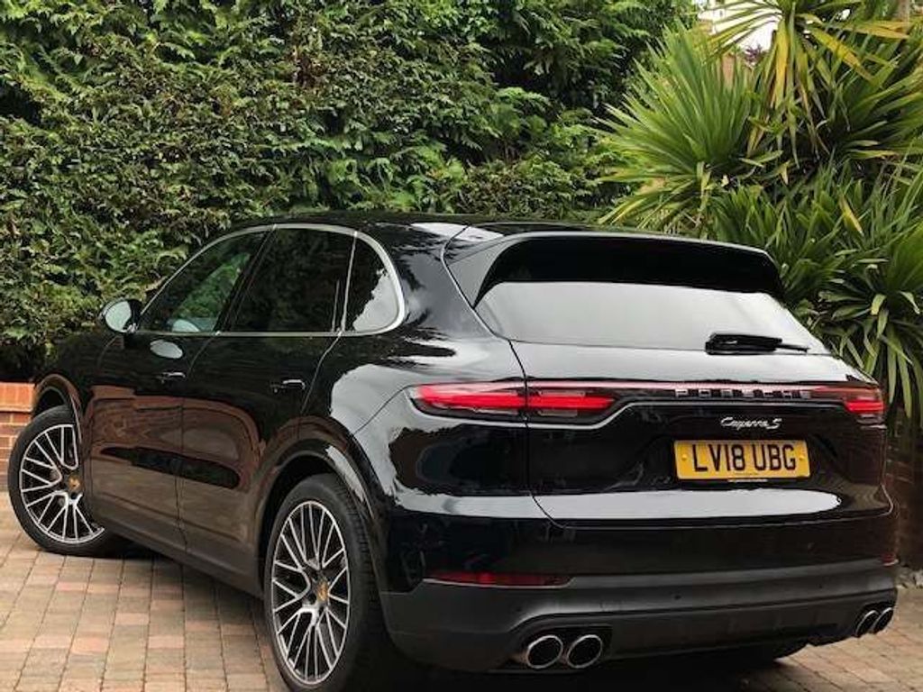 Porsche Cayenne 2.9T V6 S Tiptronic 4WD MEGA HIGH SPEC AIR SUSPENSION