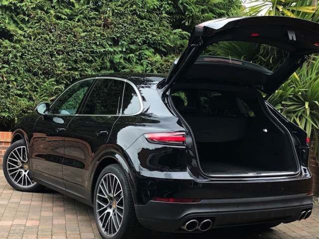 Porsche Cayenne 2.9T V6 S Tiptronic 4WD MEGA HIGH SPEC AIR SUSPENSION