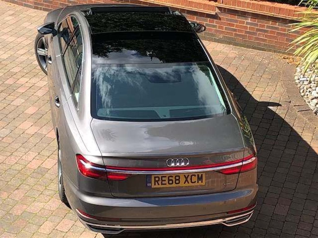 Audi A8 3.0 TDI V6 50 Tiptronic quattro BIG SPEC REAR FRIDGE M/SCREENS