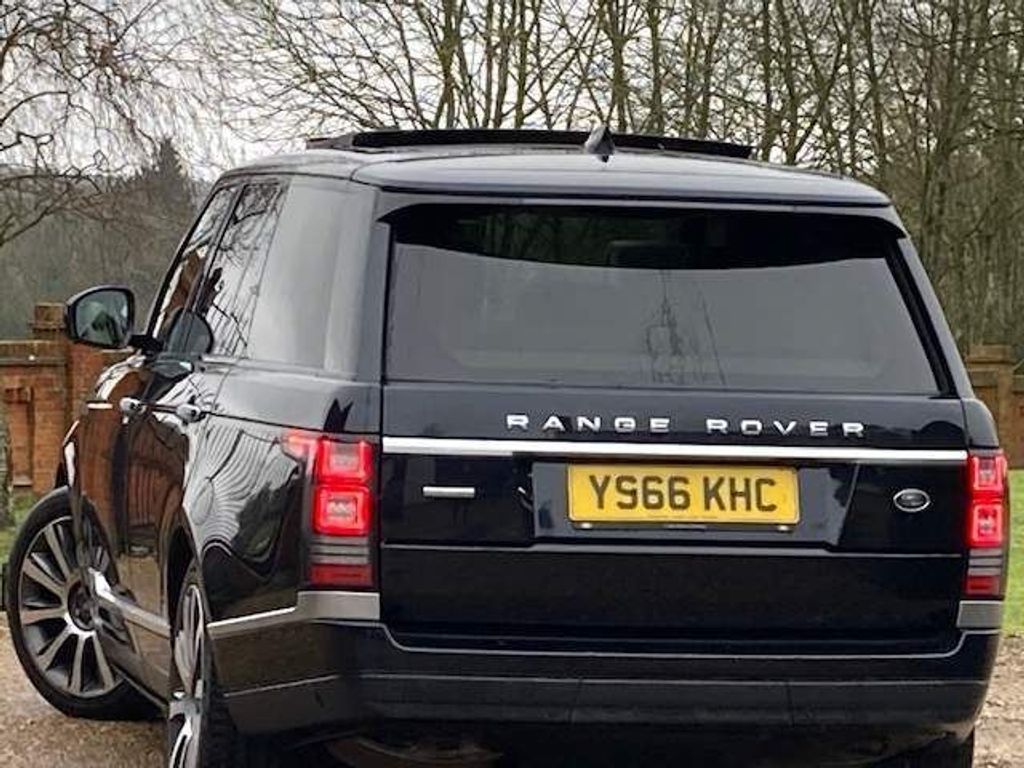 Land Rover Range Rover 4.4 SD V8 Autobiography Auto 4WD MEGA SPEC ... HEADS-UP TOW BAR