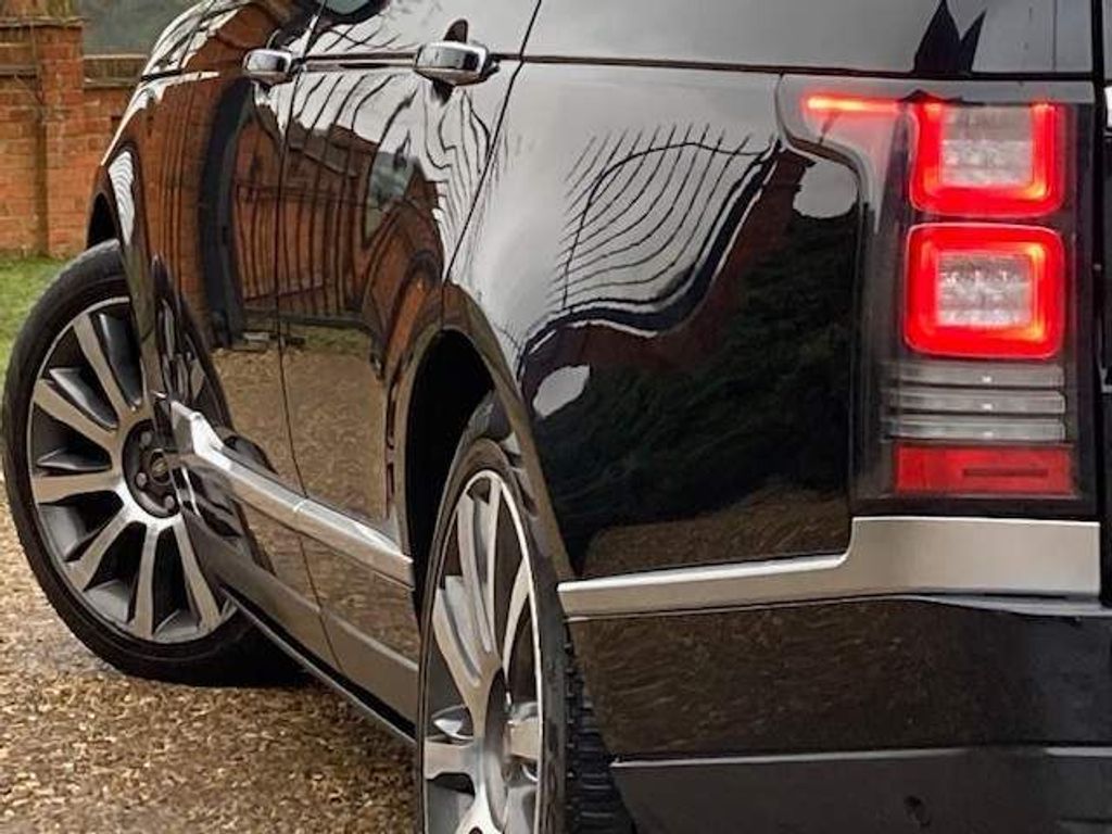 Land Rover Range Rover 4.4 SD V8 Autobiography Auto 4WD MEGA SPEC ... HEADS-UP TOW BAR