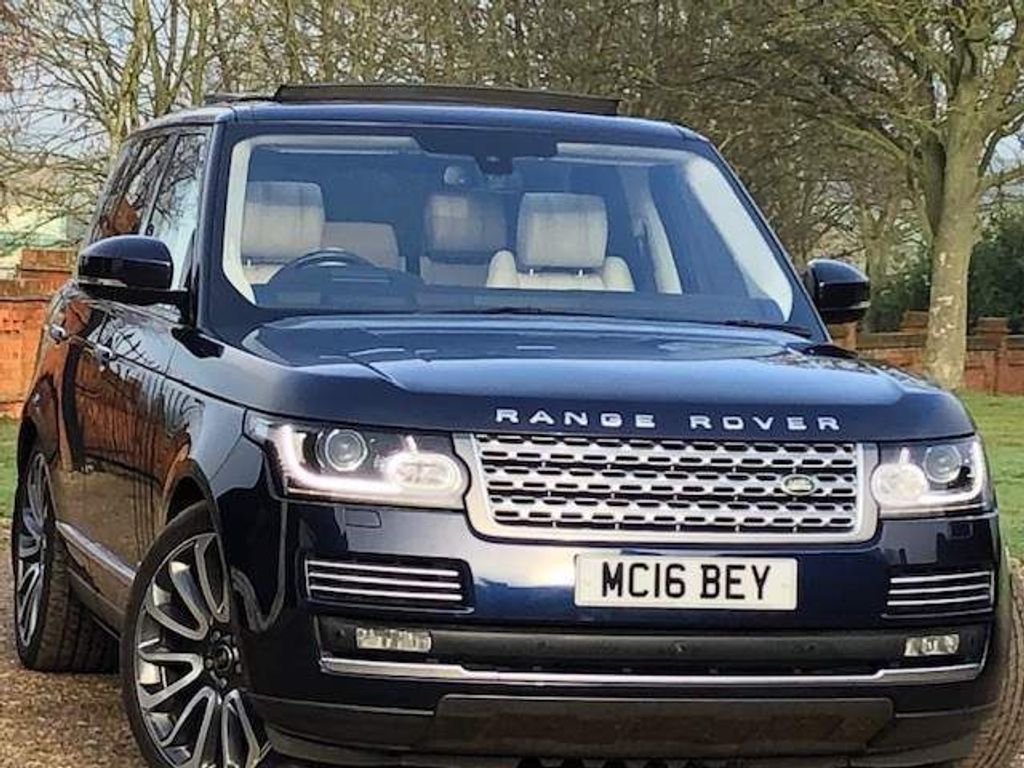 Land Rover Range Rover 4.4 SD V8 Autobiography Auto 4WD MEGA SPEC HEADS-UP LOW MILEAGE