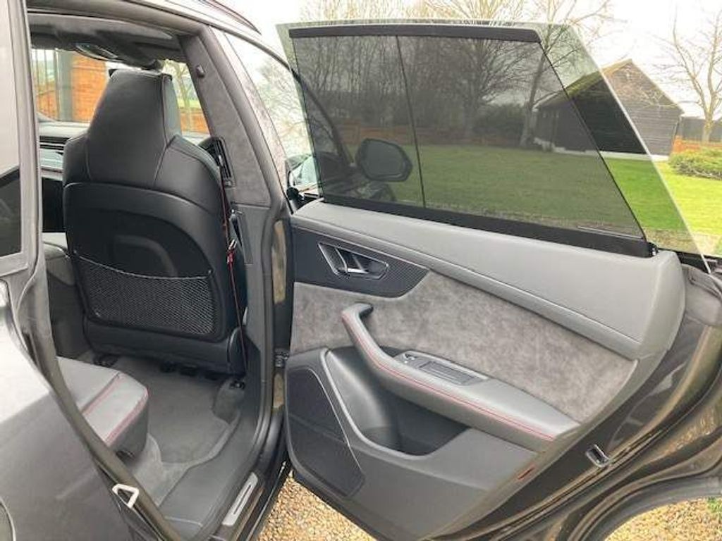 4.0 TFSI V8 Vorsprung Tiptronic quattro (s/s) 5dr