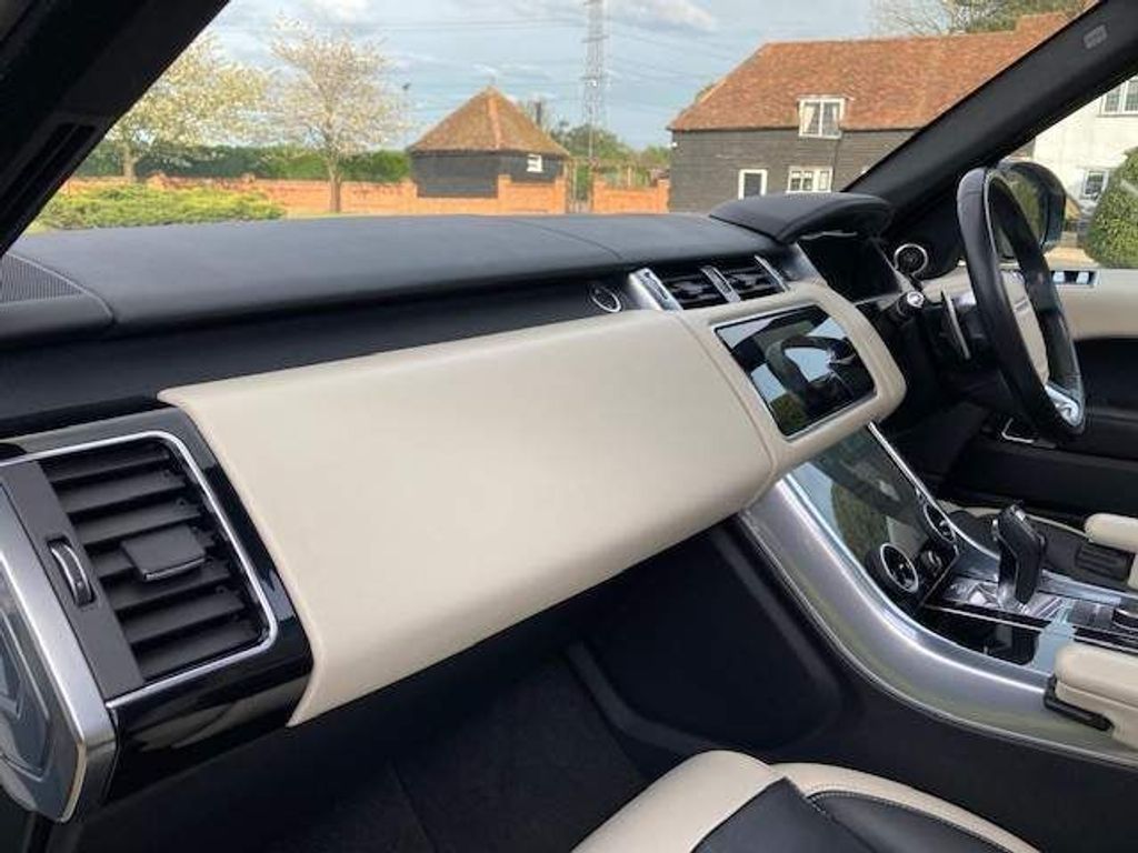 3.0 SD V6 Autobiography Dynamic Auto 4WD Euro 6 (s/s) 5dr