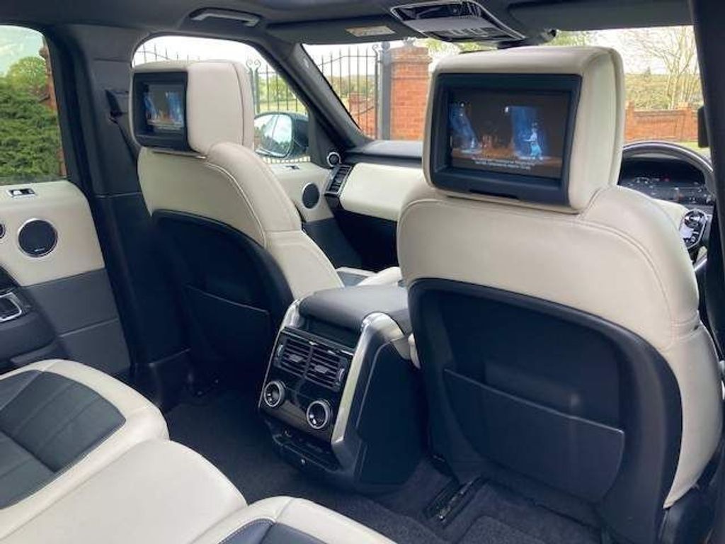 3.0 SD V6 Autobiography Dynamic Auto 4WD Euro 6 (s/s) 5dr