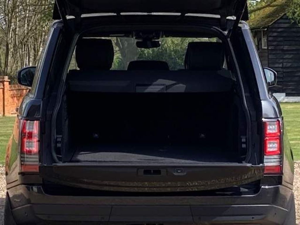 4.4 SD V8 Autobiography Auto 4WD Euro 6 (s/s) 5dr