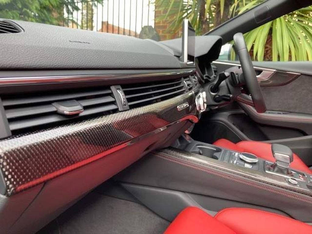 3.0 TFSI V6 Sportback Tiptronic quattro (s/s) 5dr