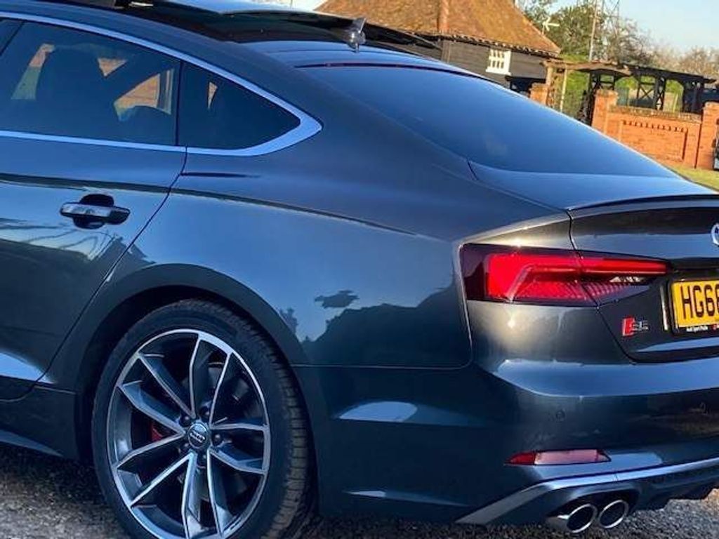 3.0 TFSI V6 Sportback Tiptronic quattro (s/s) 5dr
