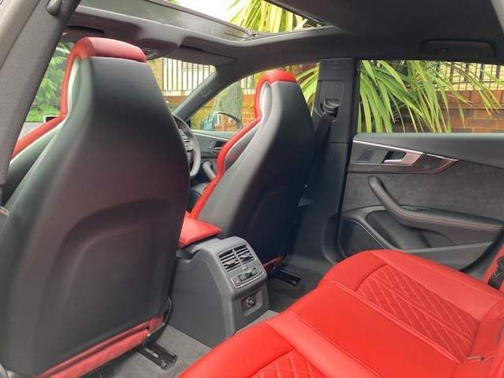 3.0 TFSI V6 Sportback Tiptronic quattro (s/s) 5dr