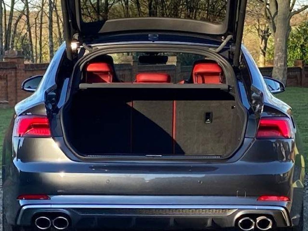 3.0 TFSI V6 Sportback Tiptronic quattro (s/s) 5dr