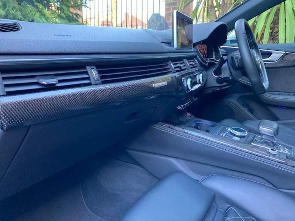 3.0 TFSI V6 Sportback Tiptronic quattro (s/s) 5dr