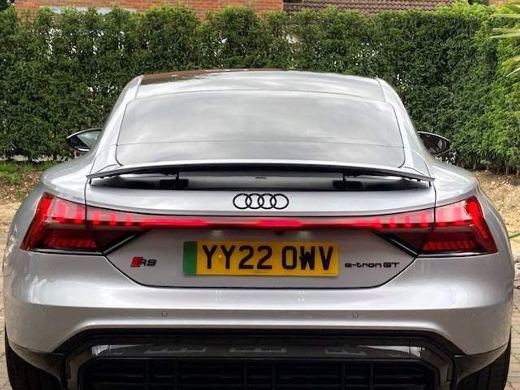 Audi RS e-tron GT Carbon Vorsprung Auto quattro