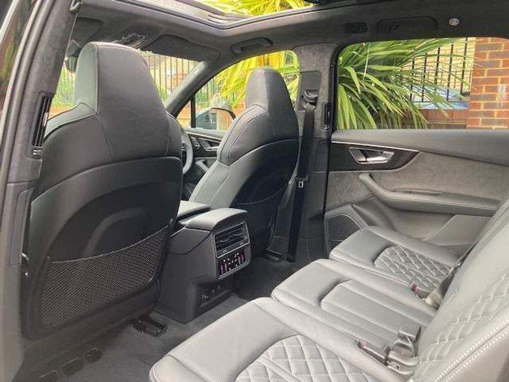 Audi SQ7 4.0 TFSI V8 Vorsprung Tiptronic quattro