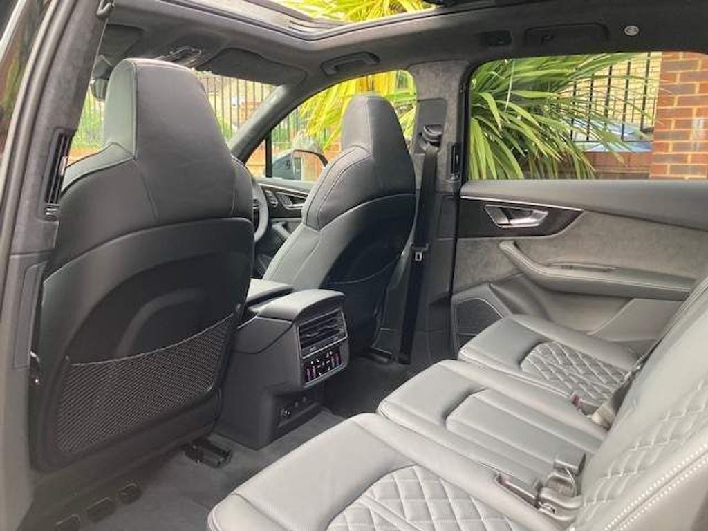 Audi SQ7 4.0 TFSI V8 Vorsprung Tiptronic quattro