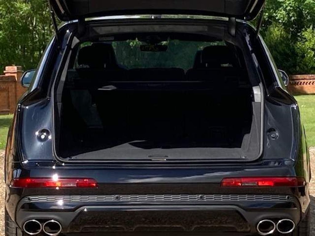 Audi SQ7 4.0 TFSI V8 Vorsprung Tiptronic quattro