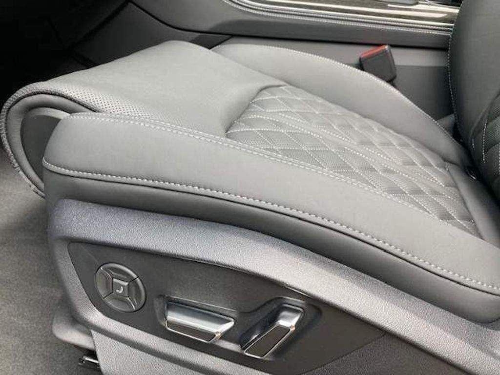 Audi SQ7 4.0 TFSI V8 Vorsprung Tiptronic quattro