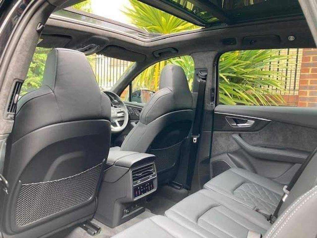 Audi SQ7 4.0 TFSI V8 Vorsprung Tiptronic quattro