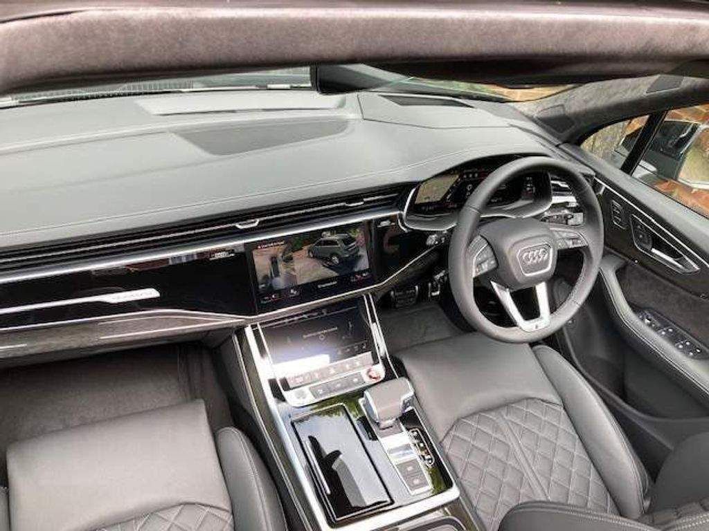 Audi SQ7 4.0 TFSI V8 Vorsprung Tiptronic quattro