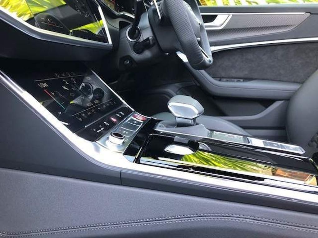 Audi RS6 Avant 4.0 TFSI V8 Vorsprung Tiptronic quattro