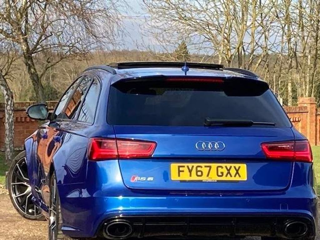 Audi RS6 Avant 4.0 TFSI V8 Performance Tiptronic quattro