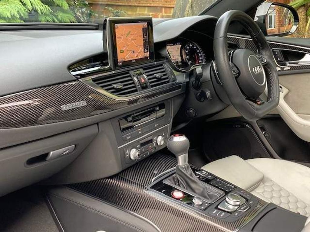 Audi RS6 Avant 4.0 TFSI V8 Performance Tiptronic quattro