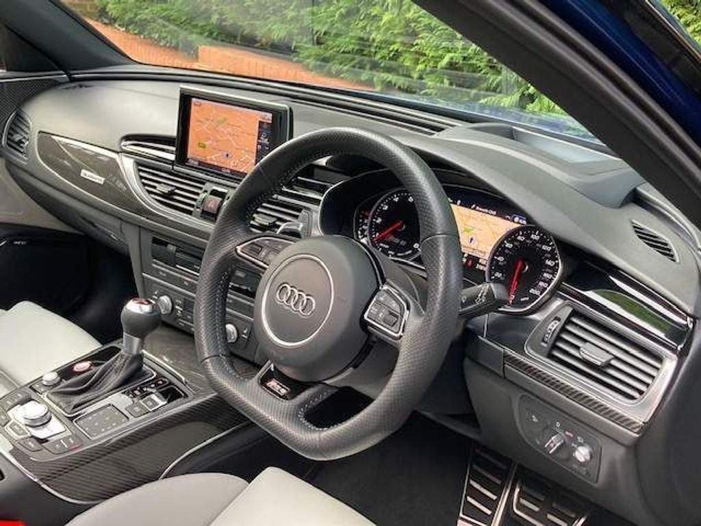 Audi RS6 Avant 4.0 TFSI V8 Performance Tiptronic quattro
