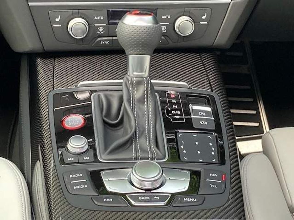 Audi RS6 Avant 4.0 TFSI V8 Performance Tiptronic quattro