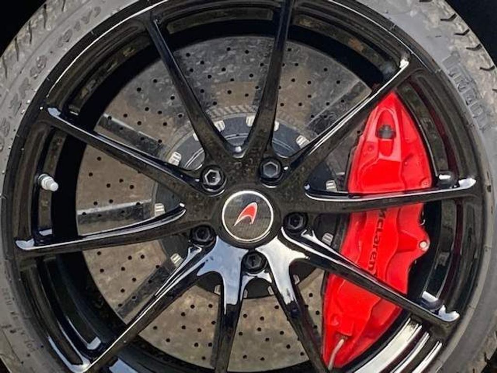 McLaren 650S 3.8T V8 Spider SSG Euro 5 2dr