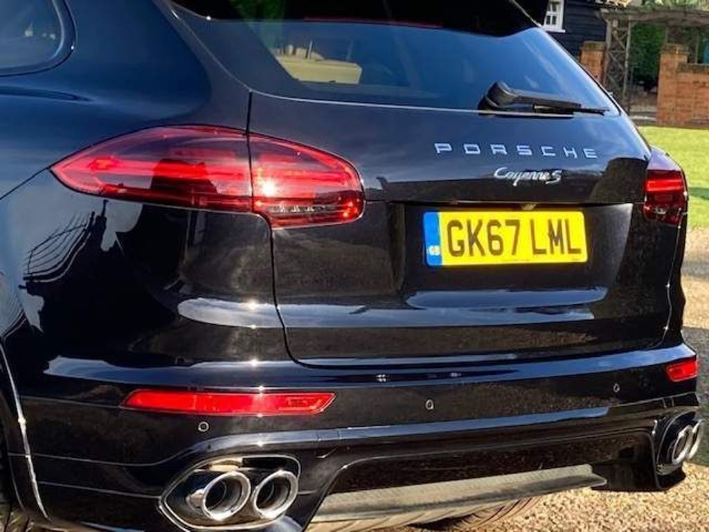Porsche Cayenne 4.2 TD V8 S Platinum Edition Tiptronic
