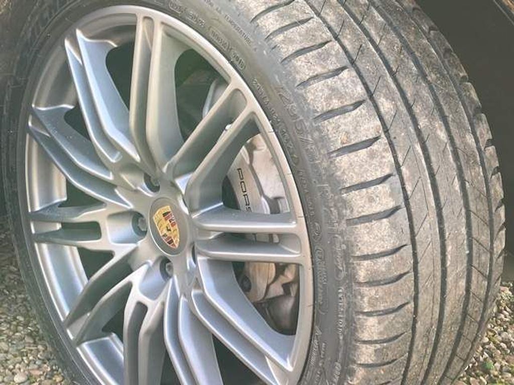Porsche Cayenne 4.2 TD V8 S Platinum Edition Tiptronic