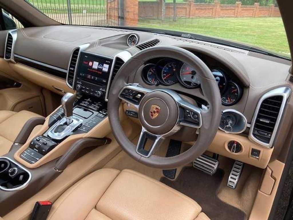 Porsche Cayenne 4.2 TD V8 S Platinum Edition Tiptronic