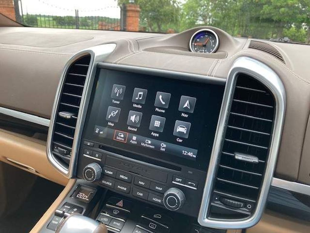 Porsche Cayenne 4.2 TD V8 S Platinum Edition Tiptronic