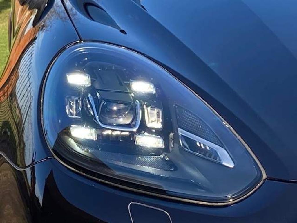 Porsche Cayenne 4.2 TD V8 S Platinum Edition Tiptronic
