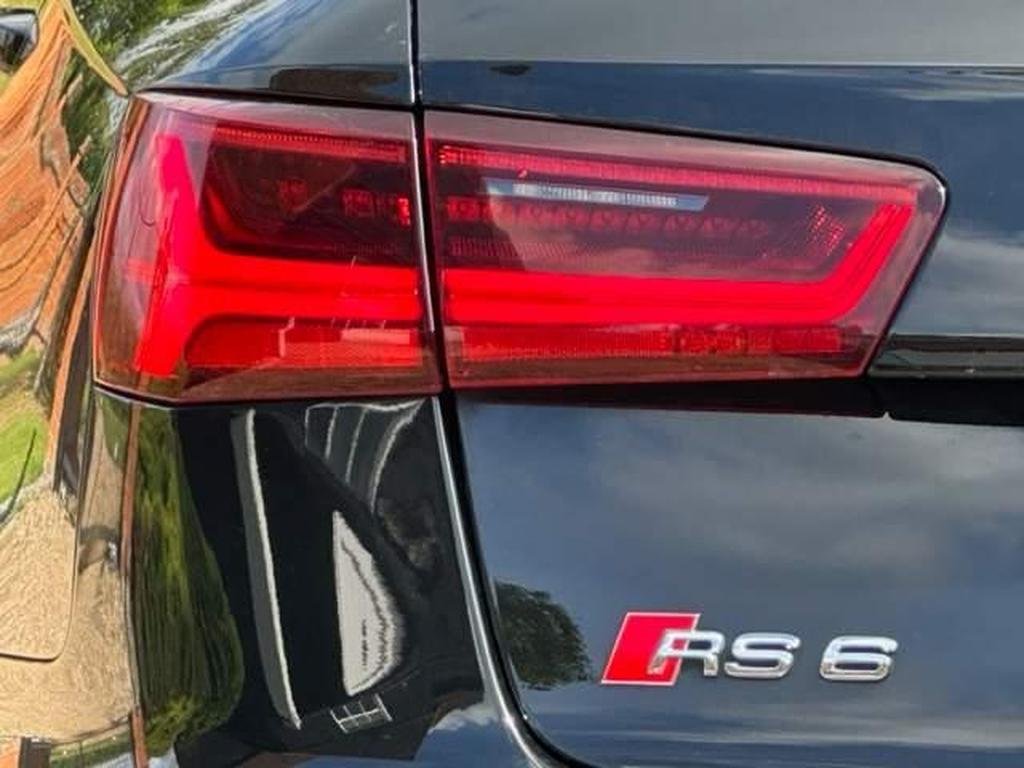 Audi RS6 Avant  4.0 TFSI V8 Performance Tiptronic quattro