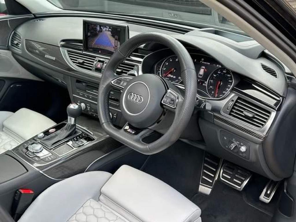 Audi RS6 Avant  4.0 TFSI V8 Performance Tiptronic quattro