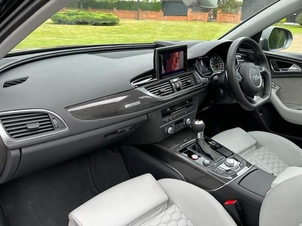 Audi RS6 Avant  4.0 TFSI V8 Performance Tiptronic quattro