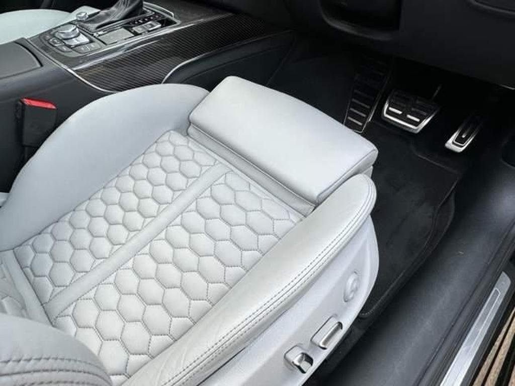 Audi RS6 Avant  4.0 TFSI V8 Performance Tiptronic quattro