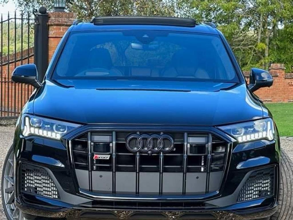 Audi SQ7 4.0 TFSI V8 Vorsprung Tiptronic quattro