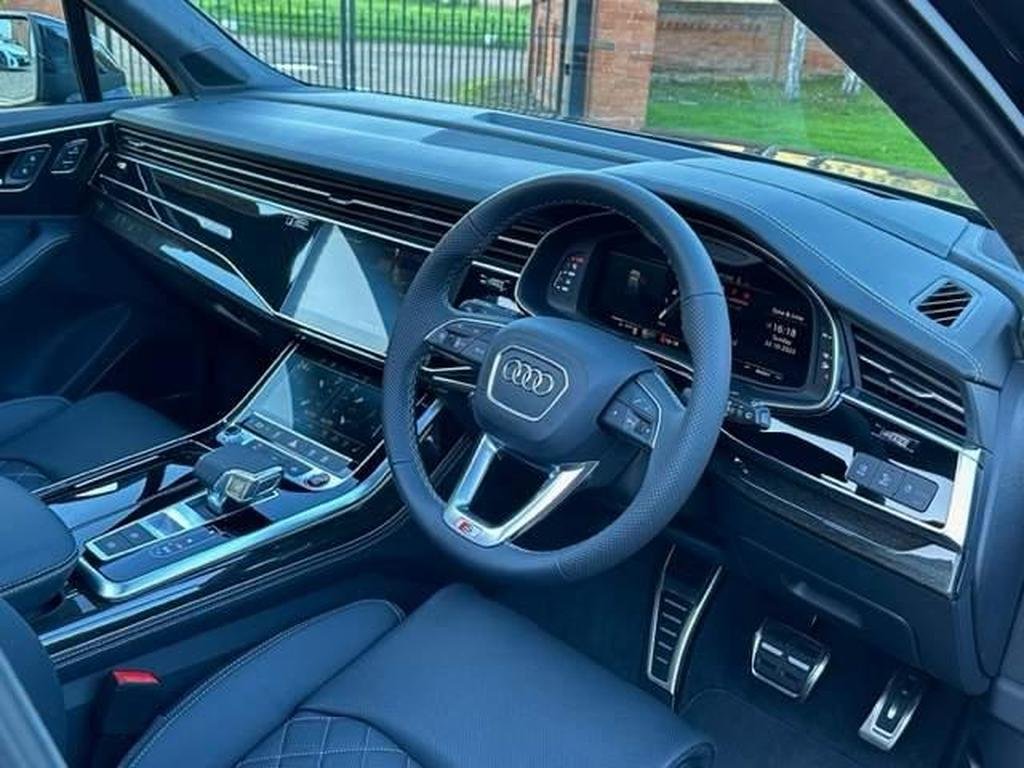 Audi SQ7 4.0 TFSI V8 Vorsprung Tiptronic quattro